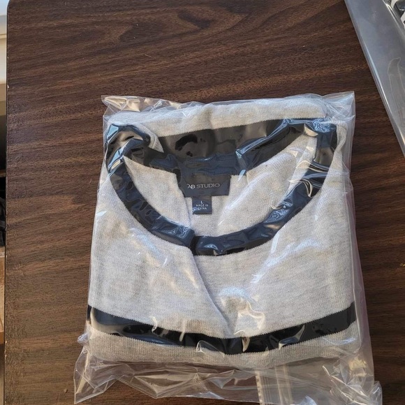 AB Studio Plus Size Black & White Striped Short Sleeve Oversized Sweater - Picture 5 of 7